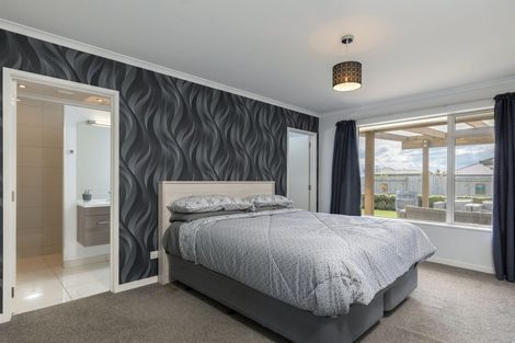 Photo of property in 142 Taylor Pass Road, Witherlea, Blenheim, 7201