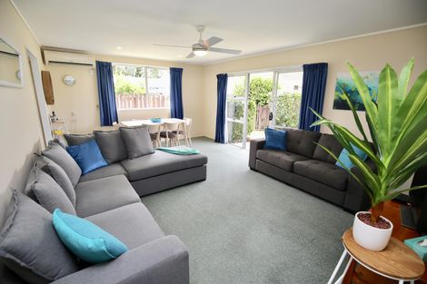 Photo of property in 15a Sandalwood Drive, Dinsdale, Hamilton, 3204