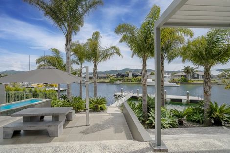 Photo of property in 25 Arawa Lane, Whitianga, 3510