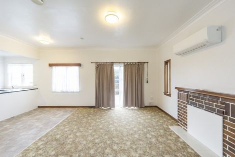 Photo of property in 3 Ridout Street, Maeroa, Hamilton, 3200