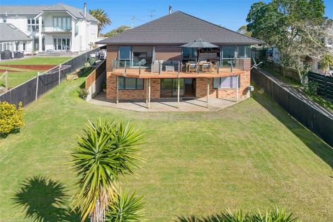 Photo of property in 108 Vipond Road, Stanmore Bay, Whangaparaoa, 0932