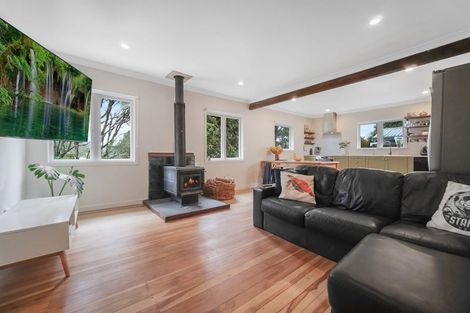 Photo of property in 396 Huia Road, Titirangi, Auckland, 0604