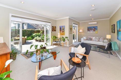 Photo of property in 4 Trecarne Street, Karaka, Papakura, 2113