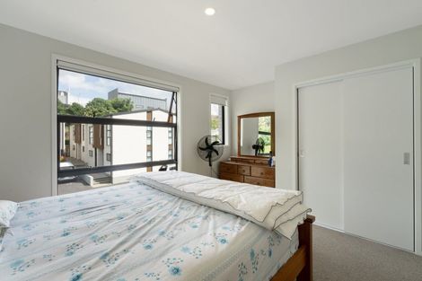 Photo of property in 4/36 Seventh Avenue, Tauranga, 3110