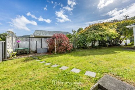 Photo of property in 56 Thomas Street, Stokes Valley, Lower Hutt, 5019