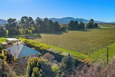 Photo of property in 12 Humffrey Street, Grovetown, Blenheim, 7202