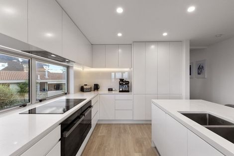 Photo of property in 113 Litten Road, Cockle Bay, Auckland, 2014