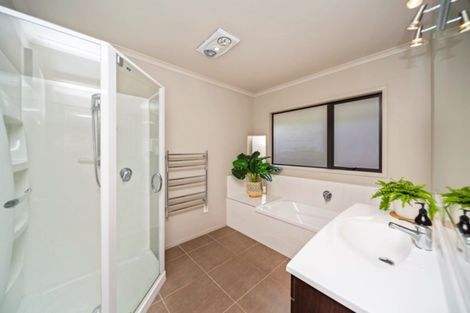 Photo of property in 370 Tukapa Street, Hurdon, New Plymouth, 4310