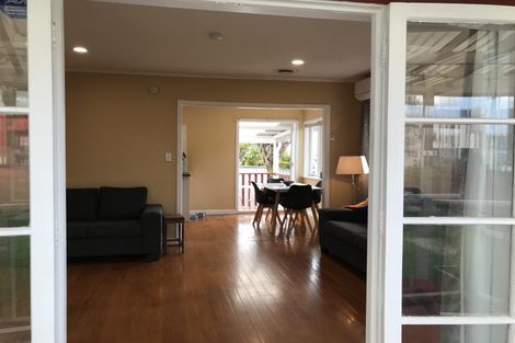 Photo of property in 137 St Georges Road, Avondale, Auckland, 0600