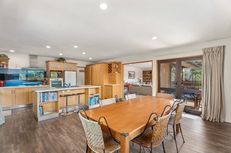 Photo of property in 8 Larch Place, Wanaka, 9305