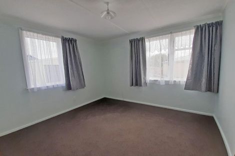 Photo of property in 8 Ash Street, Holmes Hill, Oamaru, 9401