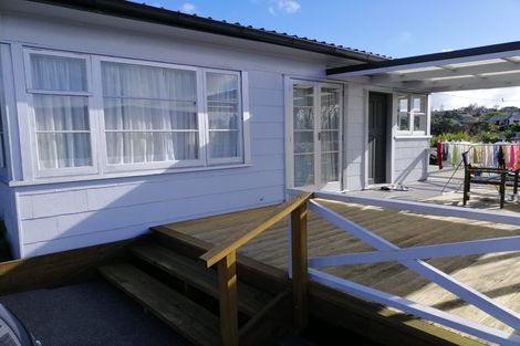 Photo of property in 78 Selwyn Road, Cockle Bay, Auckland, 2014