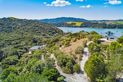 Photo of property in 21 Mill Bay Road, Mangonui, 0420