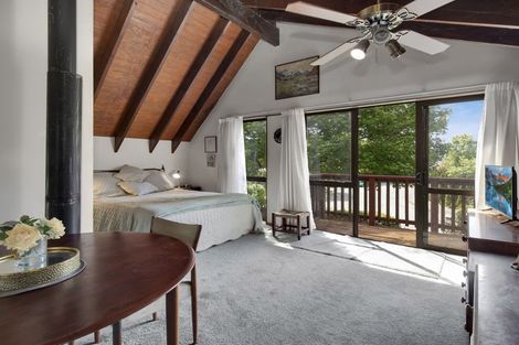 Photo of property in 17 Sunny Glen, Waikanae, 5036