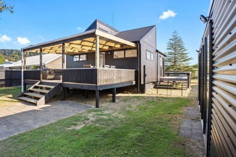 Photo of property in 7 Coronation Row, Pauanui, Hikuai, 3579