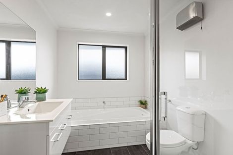 Photo of property in 8 Letitia Street, Burwood, Christchurch, 8083