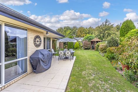 Photo of property in 22 Garforth Green, Halswell, Christchurch, 8025