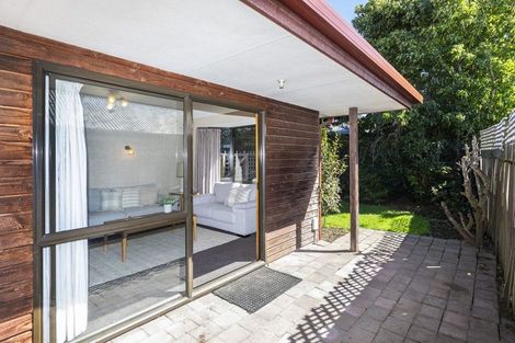 Photo of property in 2/84a Withells Road, Avonhead, Christchurch, 8042