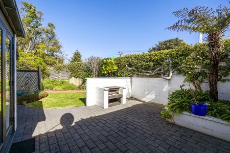 Photo of property in 52 Manly Street, Paraparaumu Beach, Paraparaumu, 5032