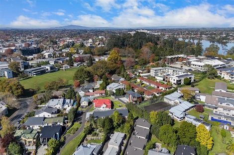 Photo of property in 9 Seddon Road, Frankton, Hamilton, 3204