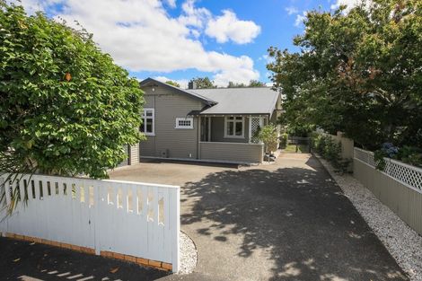 Photo of property in 5 Masons Avenue, Hamilton East, Hamilton, 3216