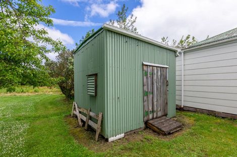 Photo of property in 24 Dundas Street, Porangahau, 4293