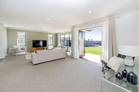 Photo of property in 39 Bradbury Avenue, Rolleston, 7614