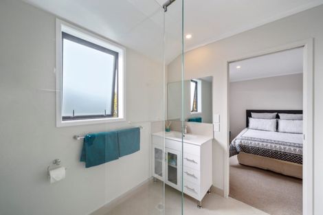 Photo of property in 48 Magnolia Drive, Westown, New Plymouth, 4310