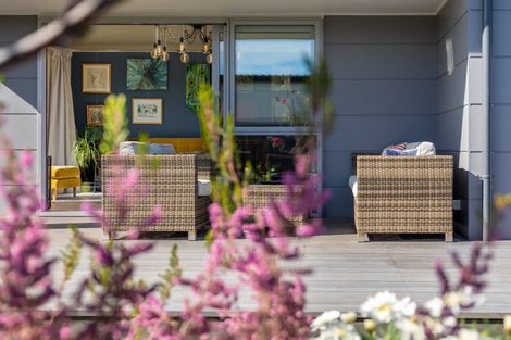 Photo of property in 7 Tapuhikura Street, Waikanae, 5036