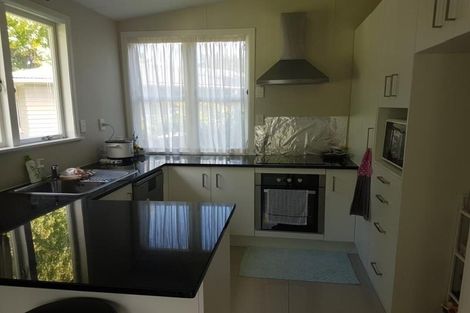 Photo of property in 77 Sunnynook Road, Forrest Hill, Auckland, 0620