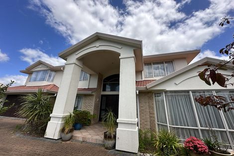 Photo of property in 6 Nathan Close, Somerville, Auckland, 2014