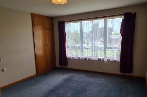 Photo of property in 223 Mairehau Road, Burwood, Christchurch, 8083