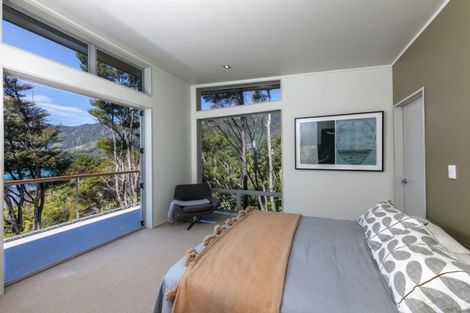 Photo of property in 30 Soucis Lane, Okiwi Bay, French Pass, 7193