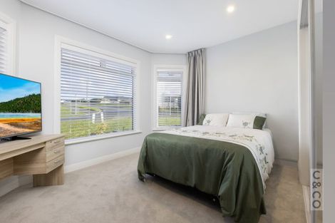Photo of property in 121 Tapu Road, Huapai, Kumeu, 0810