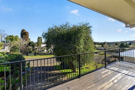 Photo of property in 46 Russleigh Drive, Dinsdale, Hamilton, 3204