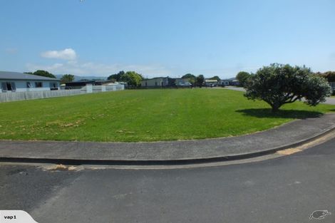 Photo of property in 13 Mylindas Road, Whakatiwai, Miranda, 2473
