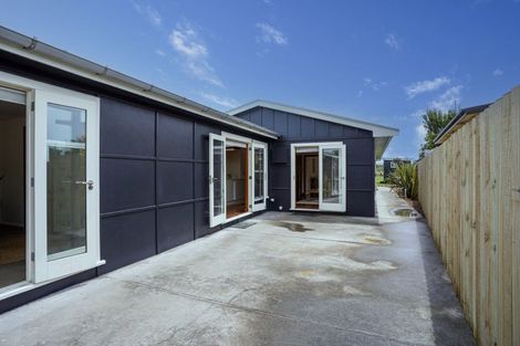 Photo of property in 103 Park Terrace, Waikuku Beach, 7473