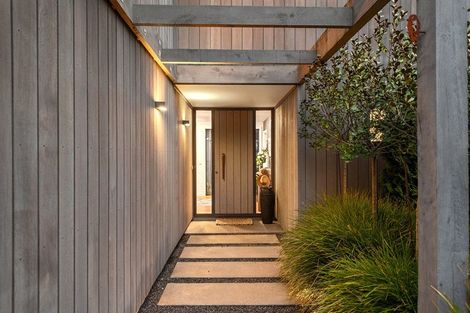 Photo of property in 28 Holmwood Road, Merivale, Christchurch, 8014