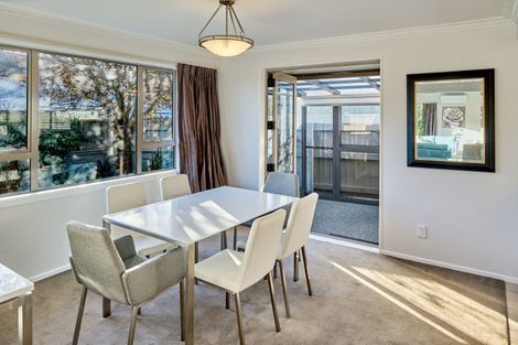 Photo of property in 1/6 Cornwall Street, Hutt Central, Lower Hutt, 5010