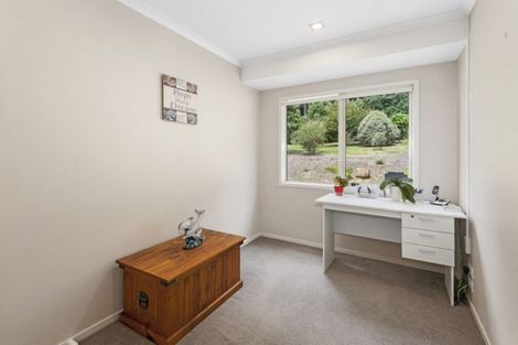 Photo of property in 476 Crane Road, Kauri, Kamo, 0185