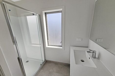 Photo of property in 5/6 Russell Street, Feilding, 4702