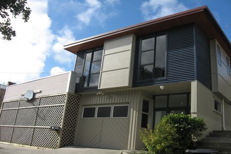Photo of property in 80 Parkvale Road, Karori, Wellington, 6012