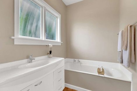 Photo of property in 4 Muirson Avenue, Hoon Hay, Christchurch, 8025