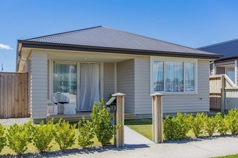 Photo of property in 22 Solander Road, Pegasus, 7612