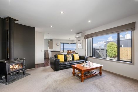 Photo of property in 202 Acacia Bay Road, Nukuhau, Taupo, 3330