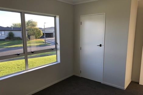 Photo of property in 10 Jupiter Street, Milson, Palmerston North, 4414