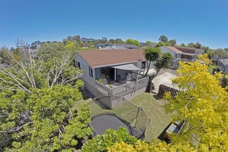 Photo of property in 2/8 Dalmatia Place, Henderson, Auckland, 0612