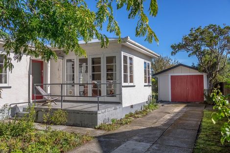 Photo of property in 14 Pownall Street, Masterton, 5810
