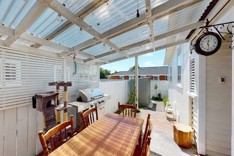 Photo of property in 110 Manuroa Road, Takanini, 2112