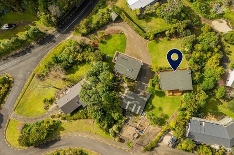 Photo of property in 3 Patricia Place, Hahei, Whitianga, 3591